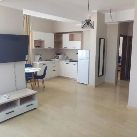 Apartment Sea Corner