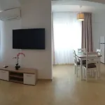 Sea Corner Apartment