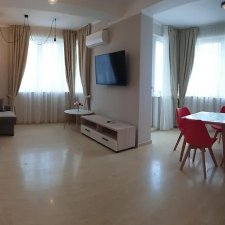 Sea Corner Apartment *
