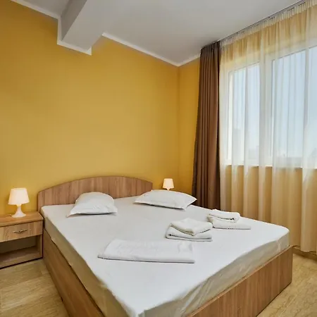 Sea Corner 公寓 那沃达利